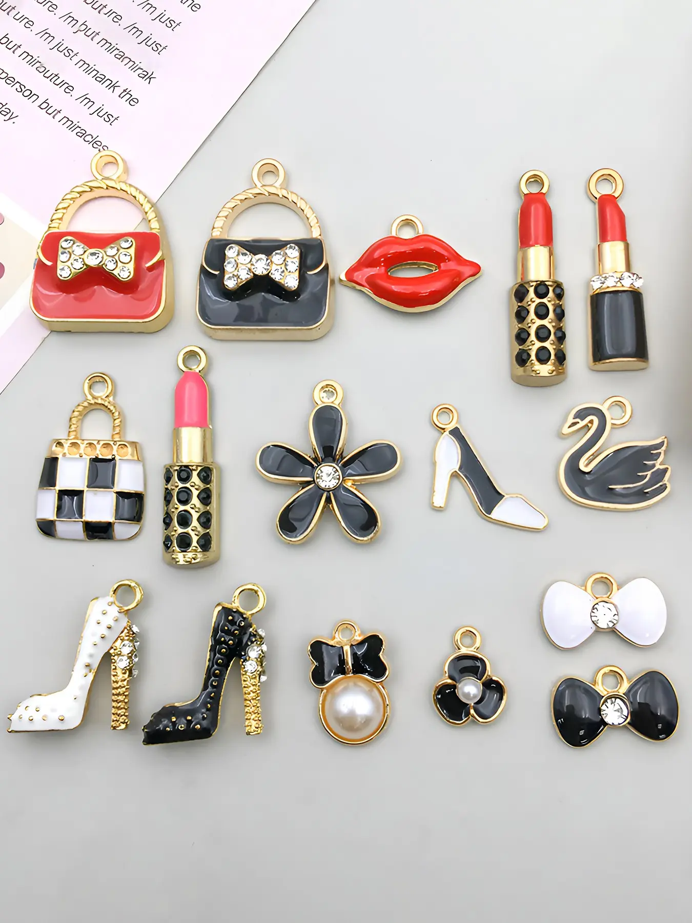 16pcs Assorted Golden Color Enamel Charms, Women's Makeup Fashion Charms, DIY Necklace Bracelet Earring Jewelry Making Findings, DIY Jewelry Decoration