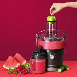 NutriBullet Juicer 700 Watt with 27 oz Juice Pitcher Citrus Juicer