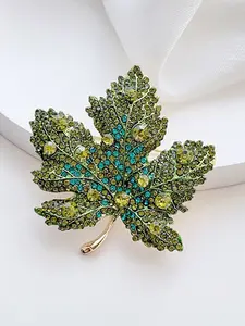 New High-End Elegance Alloy Rhinestone Maple Leaf Brooch, Stylish Accessory for Women, Perfect for Formal Events and Daily Wear