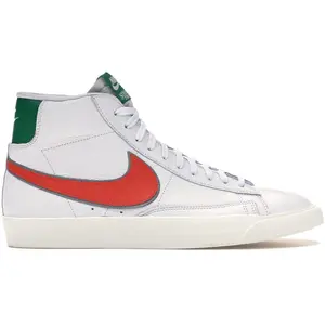 513292 Nike Blazer Mid Stranger Things Hawkins High School