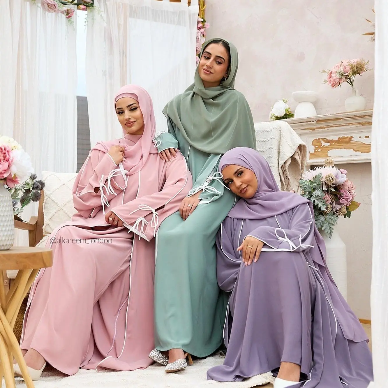 Modest 2-Piece Crepe Abaya Set, Open Front Outer with Lace-Up Split Sleeves and Matching Sleeveless Inner Dress, Outfit Sets for Women, Fashion Style Sets