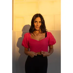 Lulu Cropped Puff Sleeve Top