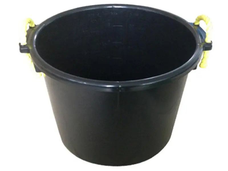 MR70QP-TUB-BLK 70 Quart Black Muck Tub