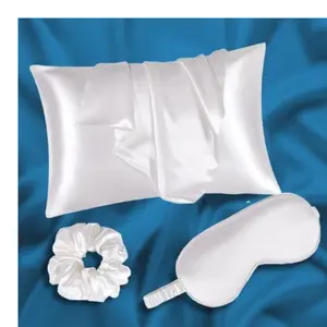 SilkDream Sleep Set – Luxury Pillowcase & Accessories (Black/White)