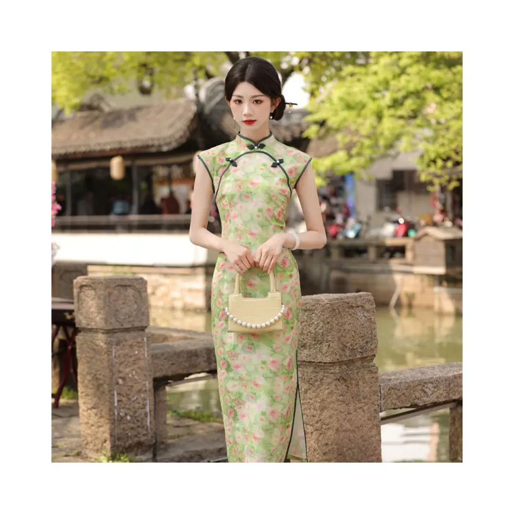 Floral Modern Qipao Dress | Neo-Chinese Cheongsam, Modern Oriental Dress, Elegant Evening / Daily Wear