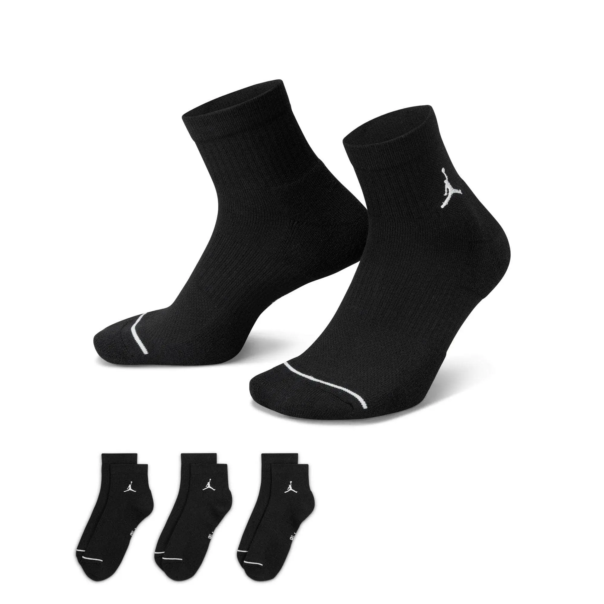 Air Jordan Adults' Ankle Socks, Breathable & Sweat-Wicking Polyester Blend with Cushioned Reinforcement and Arch Support for Gym, Gym Socks, Sports Socks