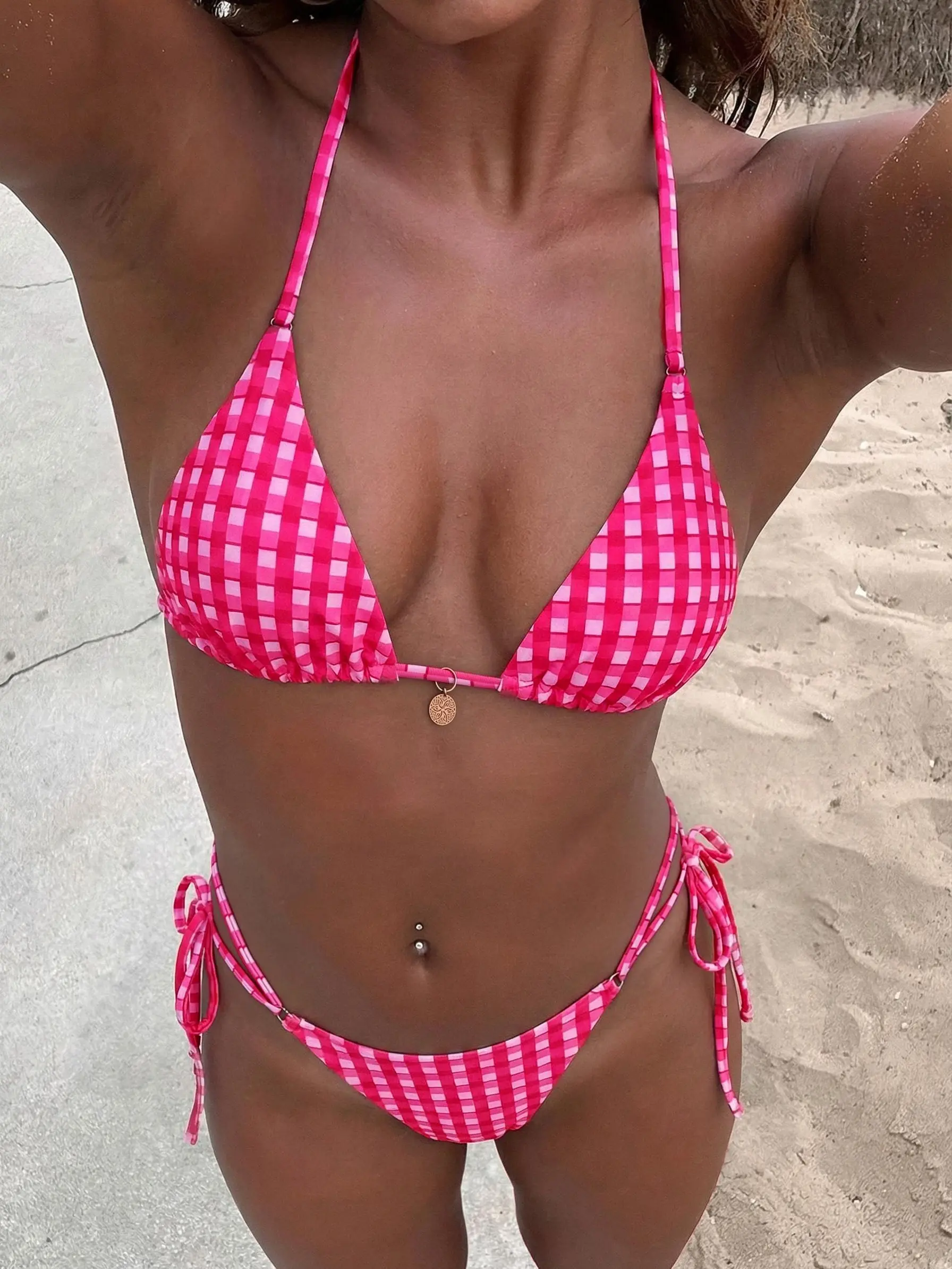 PEPPERMOLLY Women's 2-Piece Bikinis Set - Halter-Neck Bathing Suit Women Set, Chic Striped Triangle Top, Tie-Side Low Bikinis Bottoms for Summer Beach Fun