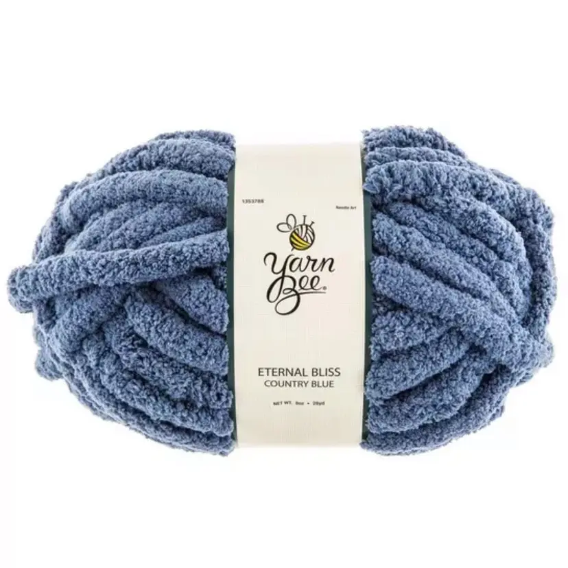 Chunky soft knit blanket