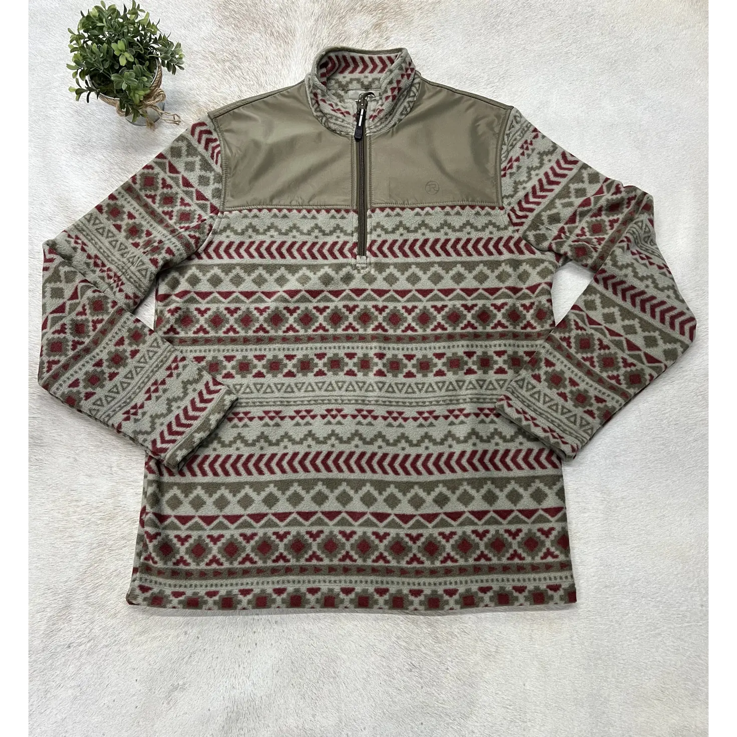 Roper Outerwear  Red Olive Aztec Print Micro Fleece