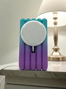 Cosmic Cake Charger Stand – MagSafe iPhone Dock, Gradient Charging Holder, Modern Desk & Bedside Organizer