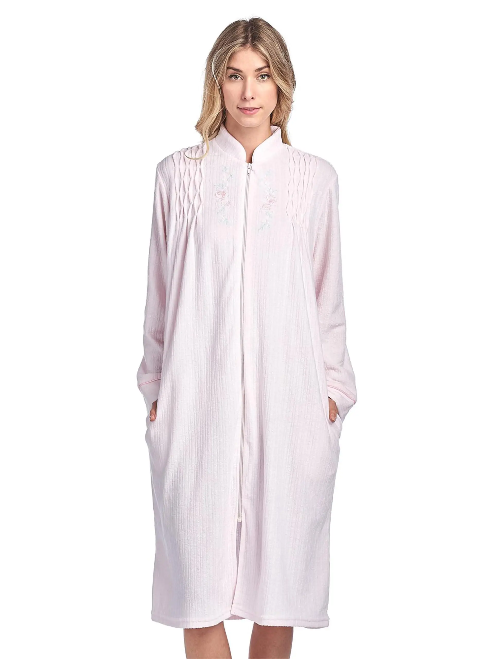 Casual Nights Women's Lightweight Duster Robe, Elegant & Smooth Jacquard Terry Fleece with Zip Front, Floral Embroidery, and Pockets for Everyday Wear, Nightwear, Fabric, Zipper, Relaxed Fit, Floral Print, Piping Accents, Comfortable, Terry Poly, Soft, Lo
