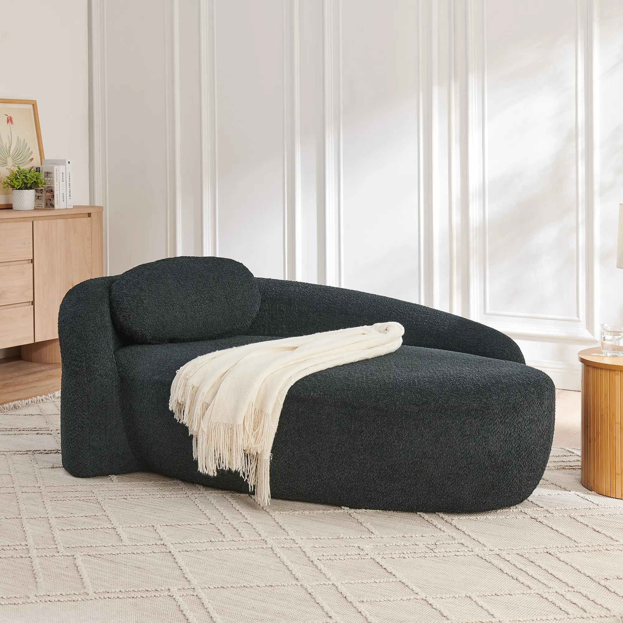 Niccae Modern Oval Single-Seat Boucle Fabric Floor Sofa Chair - Black 1-Pack Indoor Furniture Sofa with Integrated Backrest, Side Armrest, Pillows, Foam Support, Easy to Care for, Casual Lounging in Bedroom Cozy Nook (Sohochic)