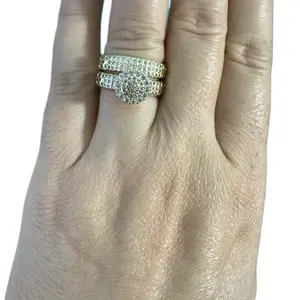 Beautiful anillo de compromiso gold plated