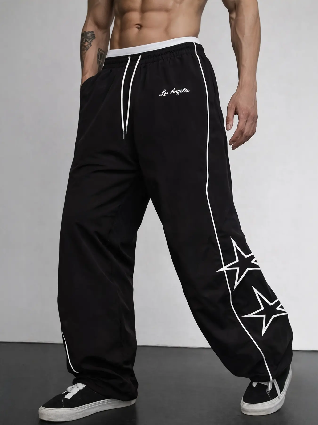 Men's Star Graphic Track Pants - Straight Leg, Loose Fit Activewear with Contrast Piping, Stacked Hem, Drawstring Waist for Watch Party, Adjustable Drawstring Men's Pants