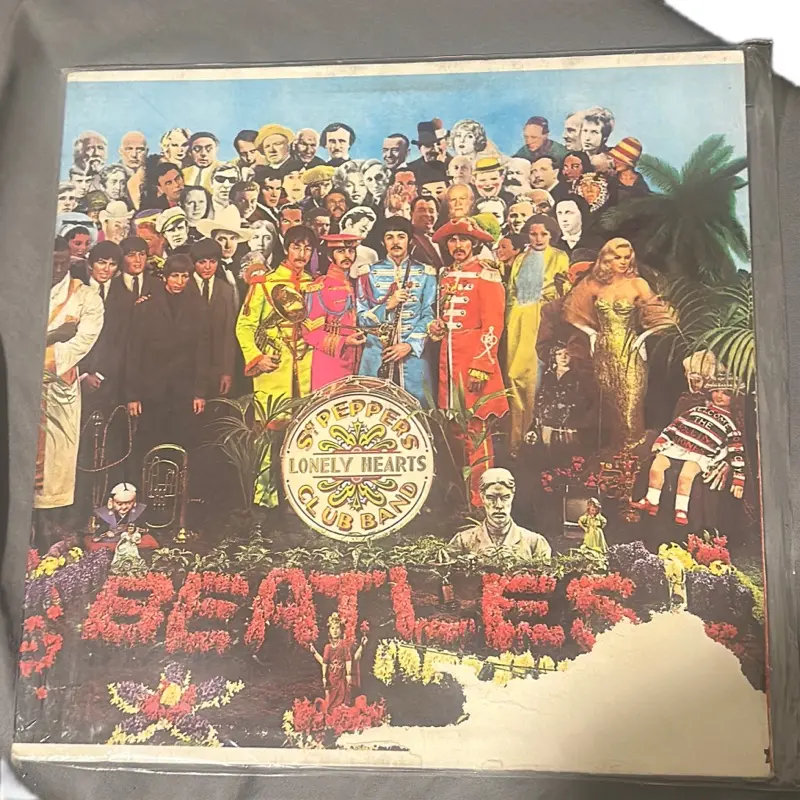 The Beatles - Sgt. Pepper’s Lonely Hearts Club Band Vintage Vinyl Album, Good Condition, Original Sleeve