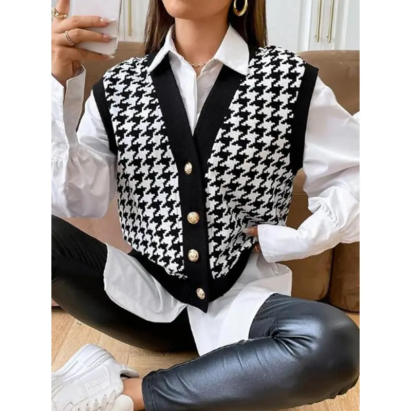 Women's Houndstooth Fitted Knitting Sweater Vest - Button V-Neck, Sleeveless Casual Knit Top for Spring & Fall Daily Sports Outdoor Outerwear