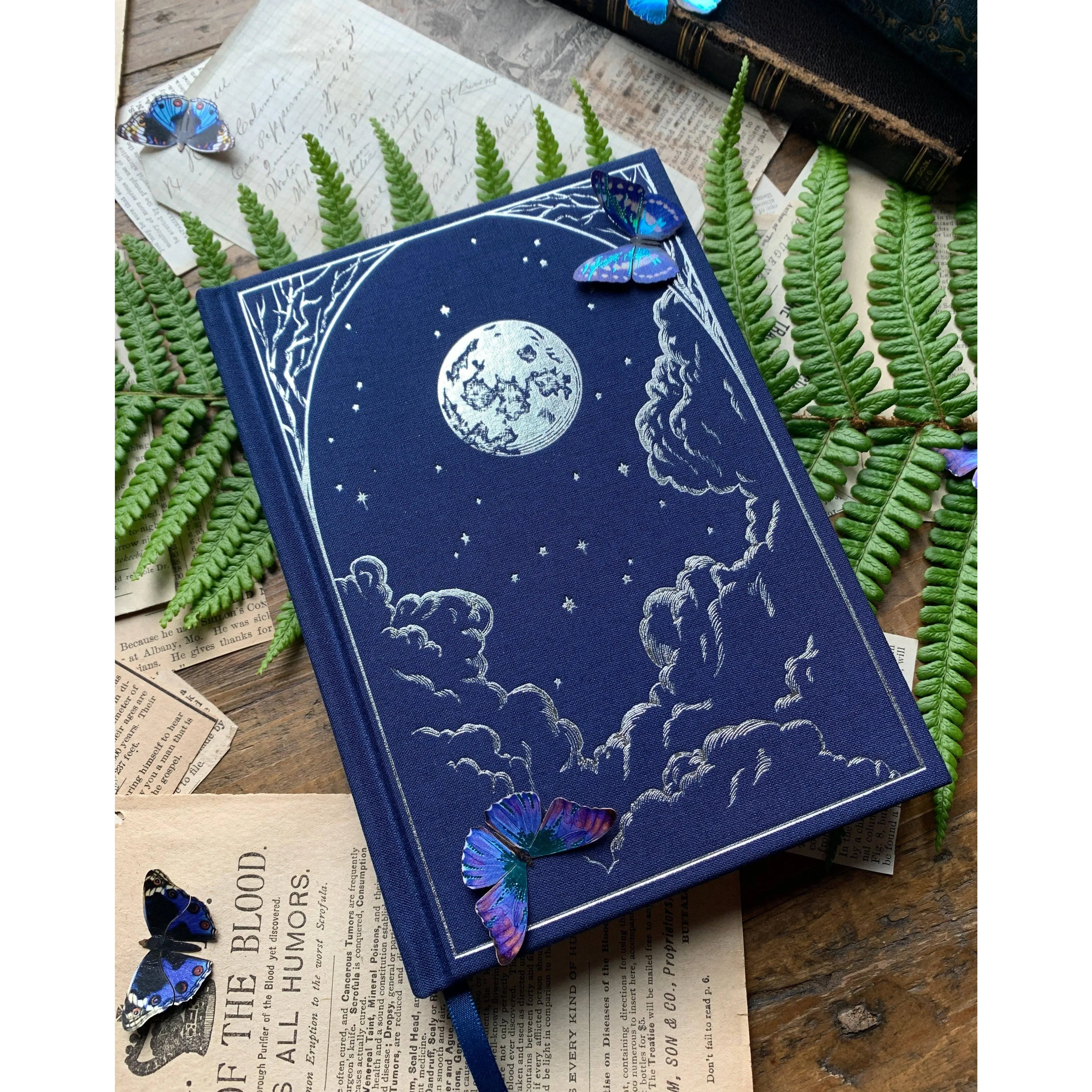 The Astronomer - B6 vegan blank notebook, 120gsm ivory paper
