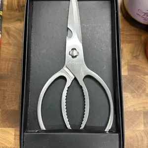 Perfect Edge Apogee Dragon Shears 3.5" Take-Apart Scissors