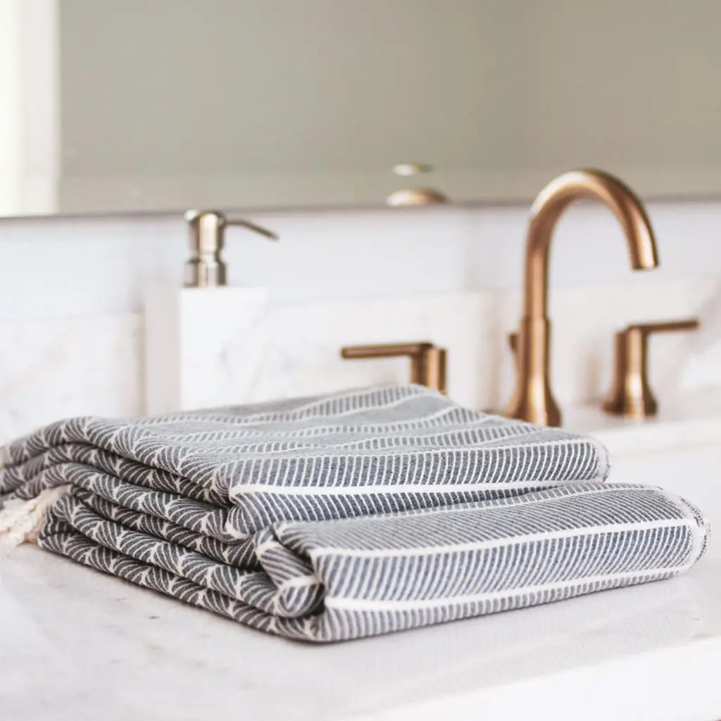 Luxurious Istanbul Bamboo Towel - Soft and Chemical-Free