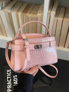Women's Crossbody Shoulder Bag, PU Leather Fashion Design, Adjustable Strap, All Seasons Shopping Bag, Plain Pattern, Trendy Style