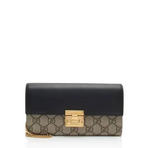 Pre-owned GUCCI Calfskin Clutches & Wristlets GG Supreme Padlock Chain Wallet