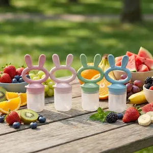 2-Piece Baby Feeding Set, Silicone Fruit Squeezer, Suitable for Toddlers, Non-toxic Teething Toy with Grip Textures, Perfect for Fruit and Vegetable Purees