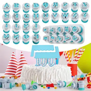 38pcs Alphanumeric Baking Mold Cookie Cutter with 2 Cake Scrapers Reusable Fudge Cake Cookie Mold Cake Decoration Cake Making and Fudge Cutting