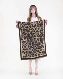 Luxuriously Soft Cashmere-Feel Leopard Pattern Scarf Shawl – Oversized Wrap for Chic Everyday and Evening Wear