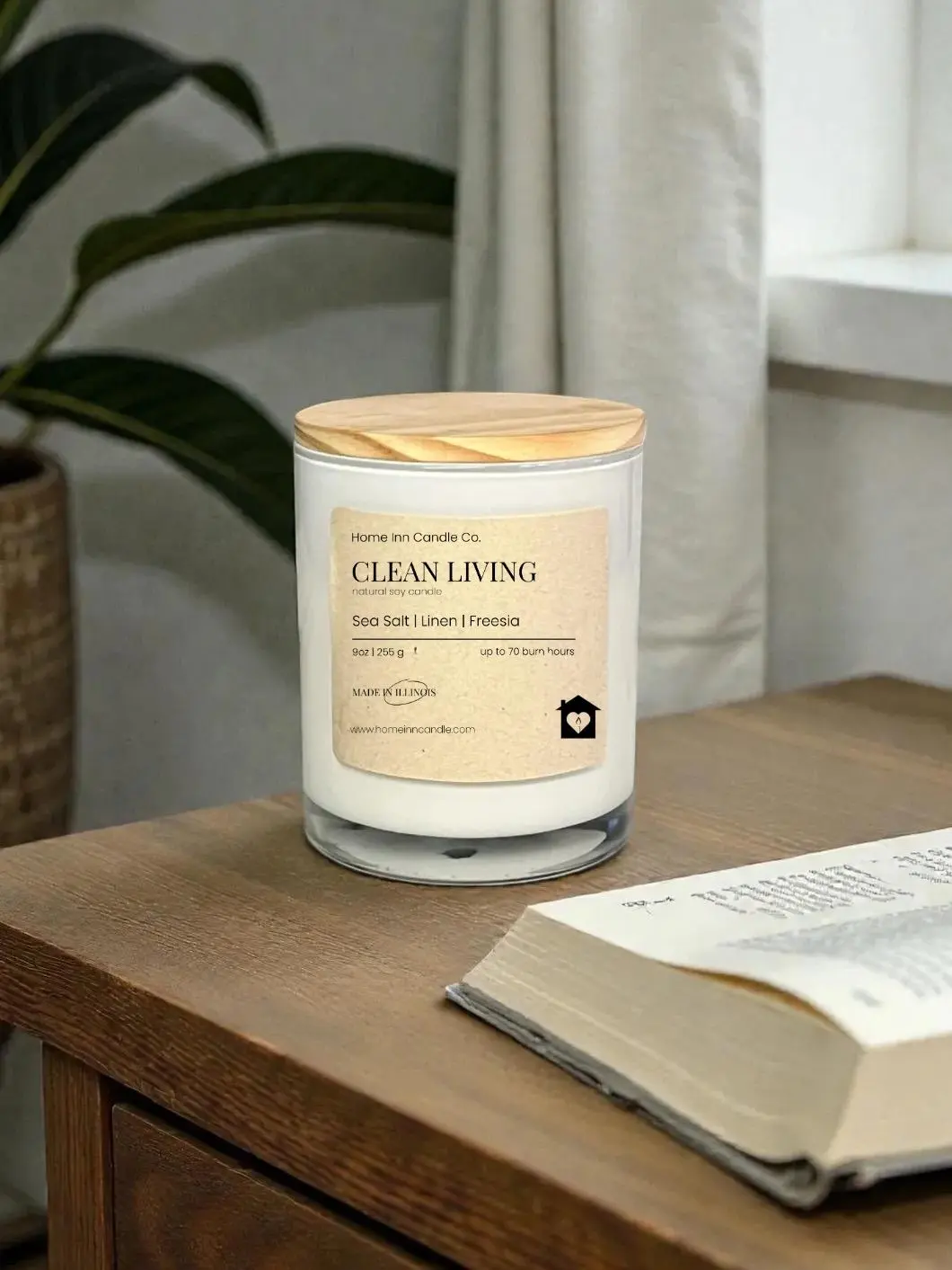 Clean Living Candle | Fresh Linen + Sea Salt Scent