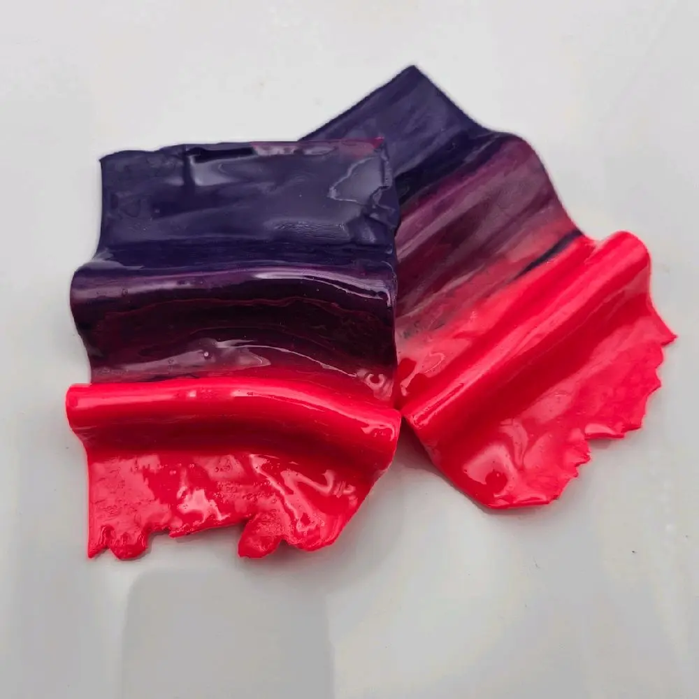 LYNDSAY - Ombre Fuscia Statement Earrings