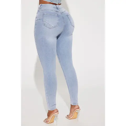 San Diego Sculpting High Rise Stretch Skinny Jeans - Light Wash