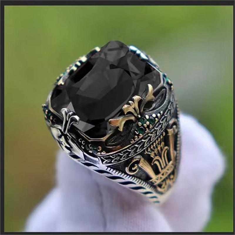 New Vintage Luxury Men's Ring Bold Statement Band for Party & Banquet