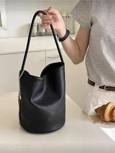 2026 Summer New Soft Leather Vegetable Basket Bag Unique Shoulder Bag Retro Fashionable Bucket Bag Large Capacity Fashion Lady Handbag for Commute, Shoulder Bag Crossbody, Cross Body Bags