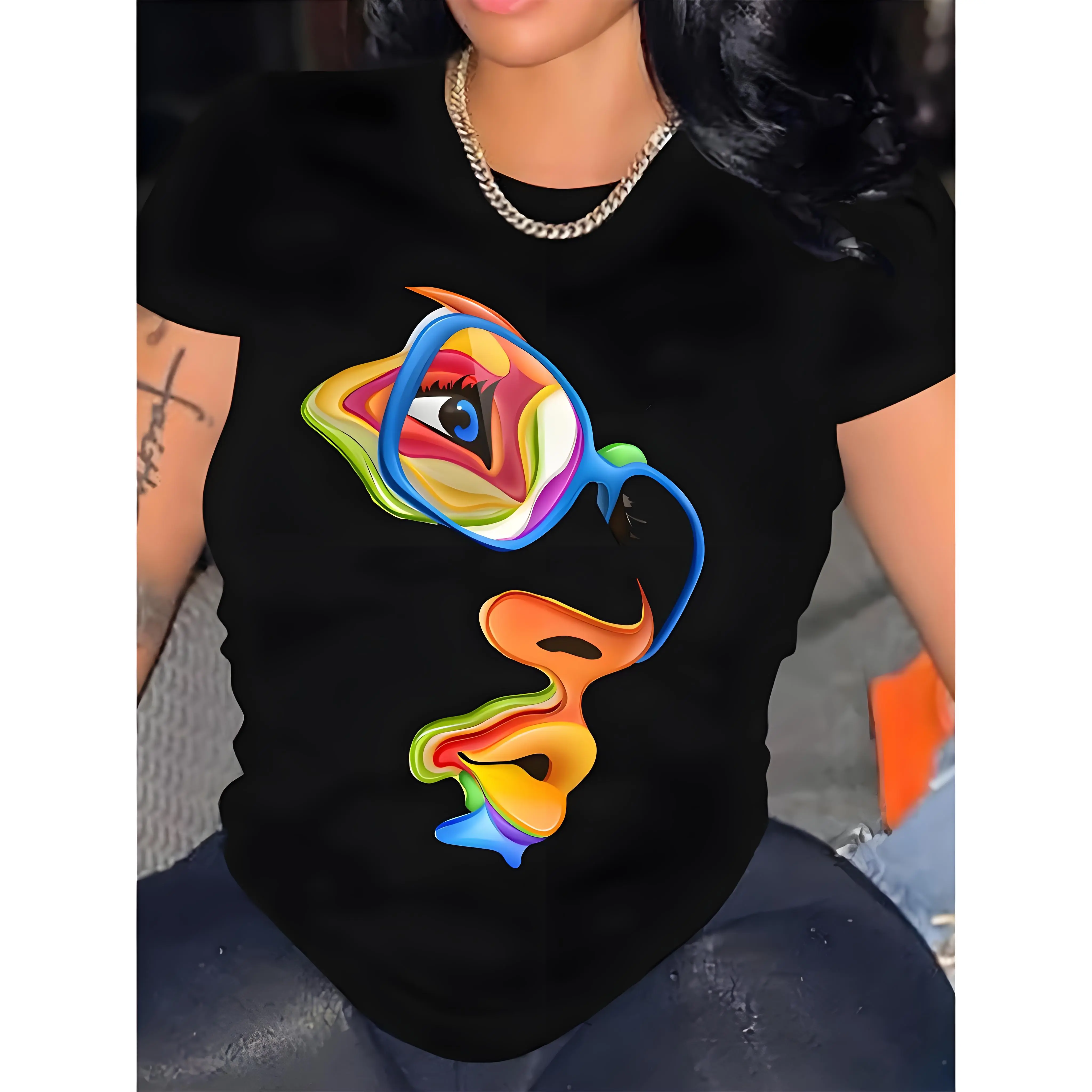 Women's Soft Fitted T-Shirt with Abstract Art Print, Shortsleeve Cotton Crewneck Top for Casual Streetwear Style