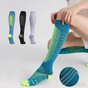 1 Pair Professional Sports Pressure Socks, Running Jump Rope Compression Socks, Night Reflective Striped Cycling Socks,