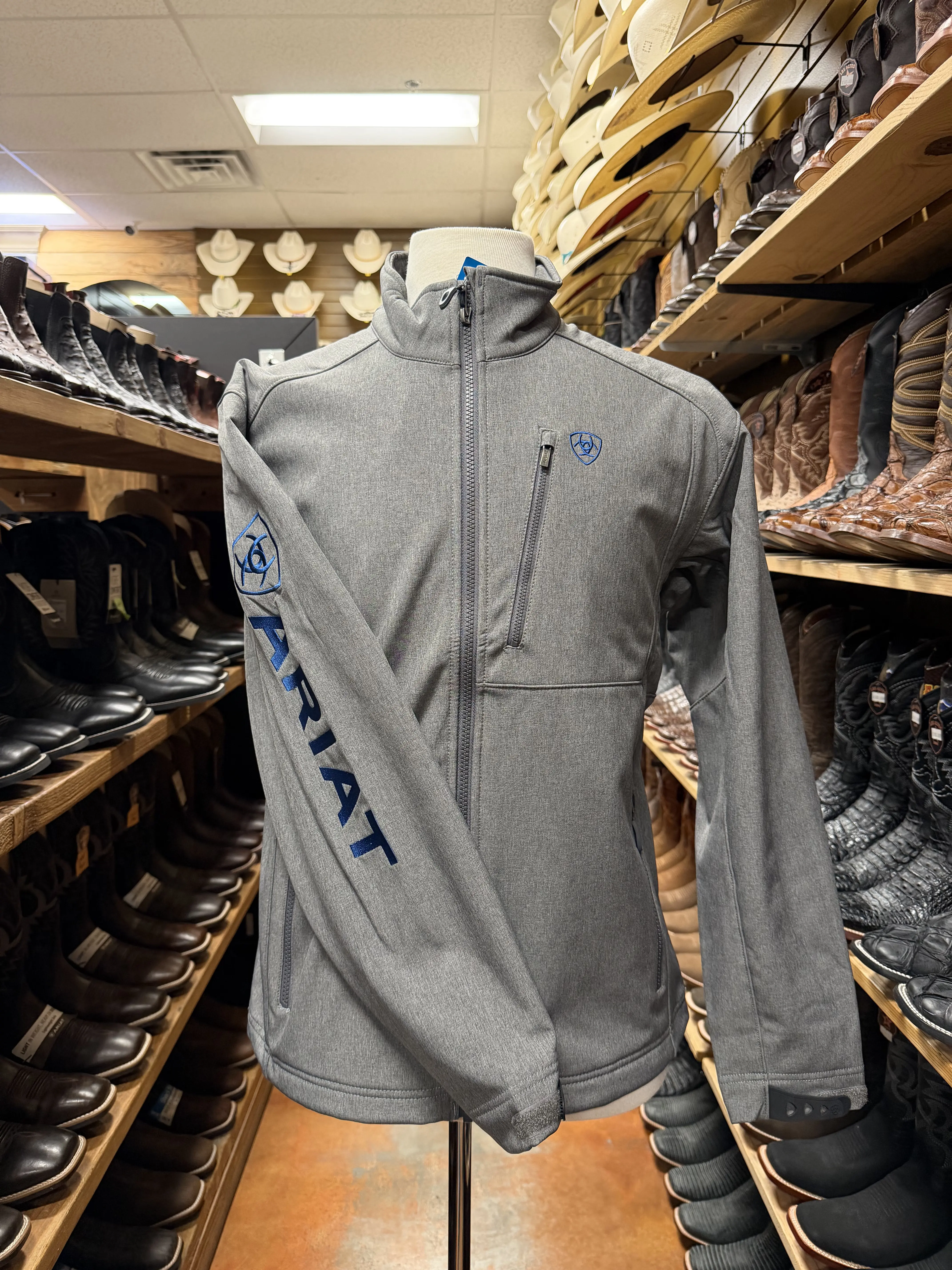 ARIAT – Men’s Logo 2.0  Soft-shell Jacket -Charcoal / Cobalt