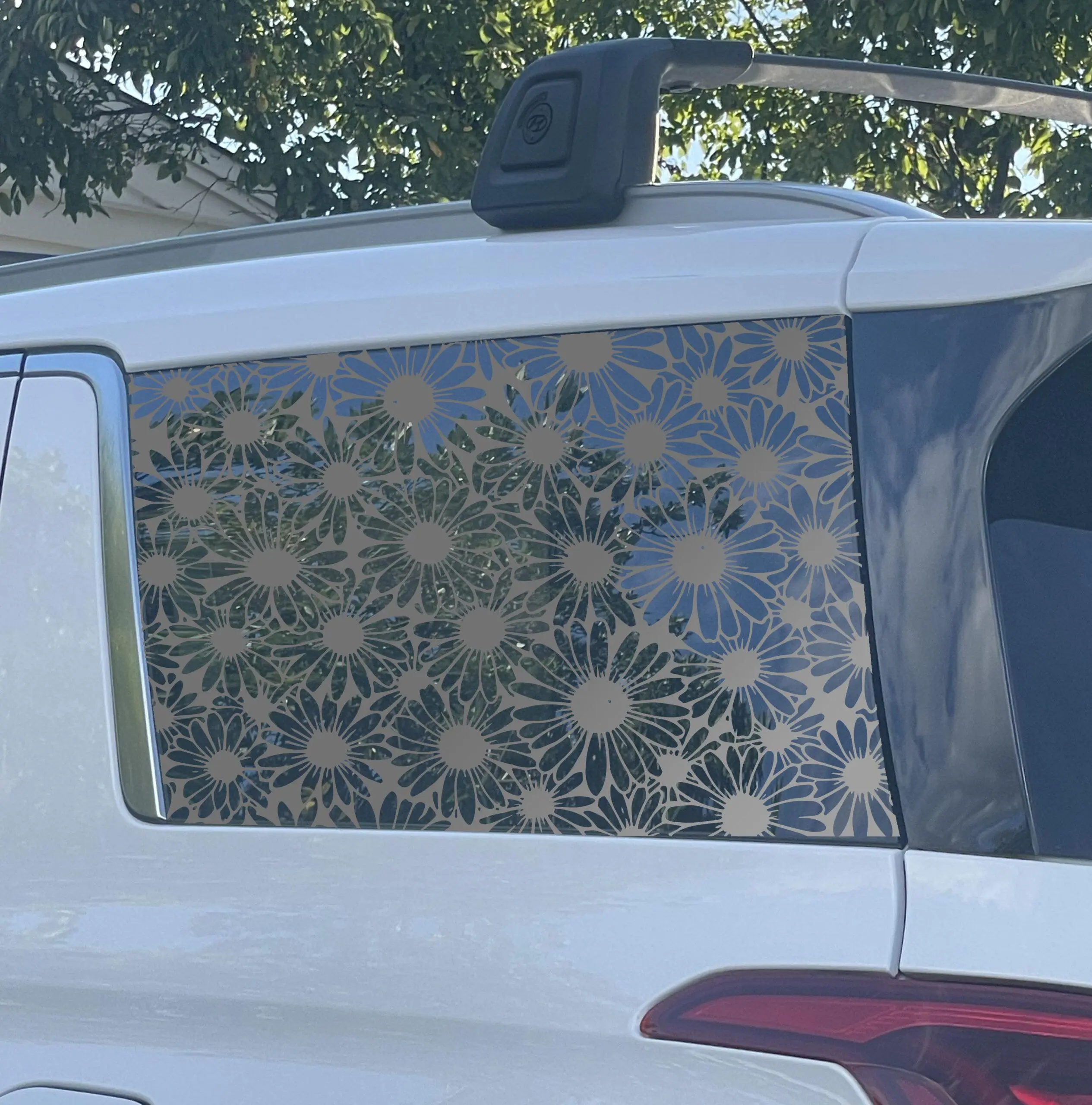 Daisies Full Window Decal for Cars — Die Cut Oracal 651 Vinyl