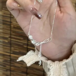 Stunning for Lotus Tassel Necklace, Hypoallergenic, Versatile, Suitable for Women, Daily and Party Wear, Perfect Choice for Valentine's Day Gifts