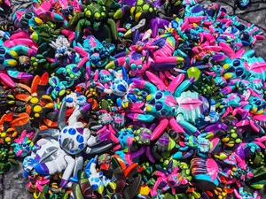 PLA Tiny Jumping Spider Mystery 5 Pack! - 3D Printed Multicolor Fidget, Modern Design, Ideal for Stress Relief