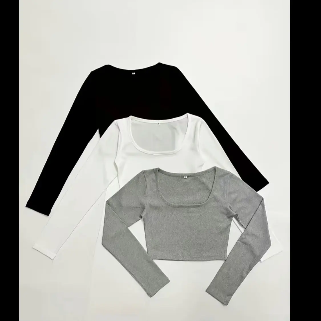 Last long: long sleeved top Last long: long sleeved top