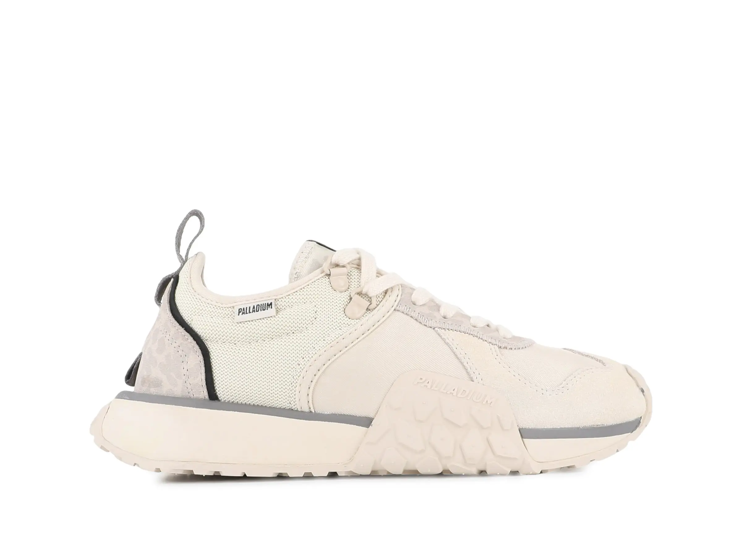 Troop Runner 24H - White Cap Gray, Casual Sneaker for Women