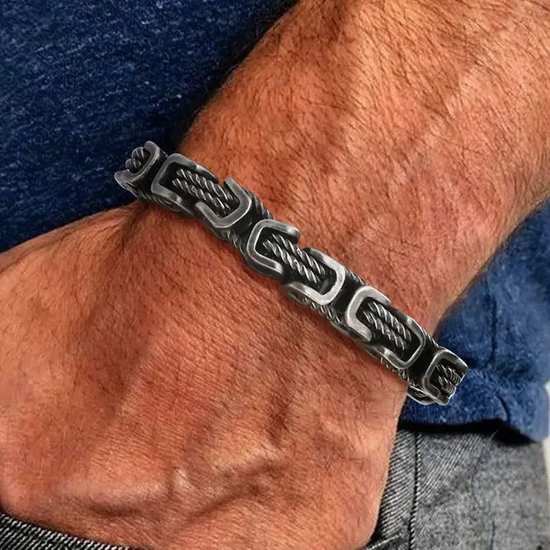 Vintage Retro Hand Chain Bracelet, Casual Stainless Steel Jewelry, Punk Style Gift for All Seasons, Perfect for Parties and Holidays, Men Jewelry