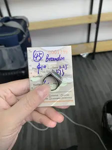 Accessories suitable for both men and women—versatile and stylish!