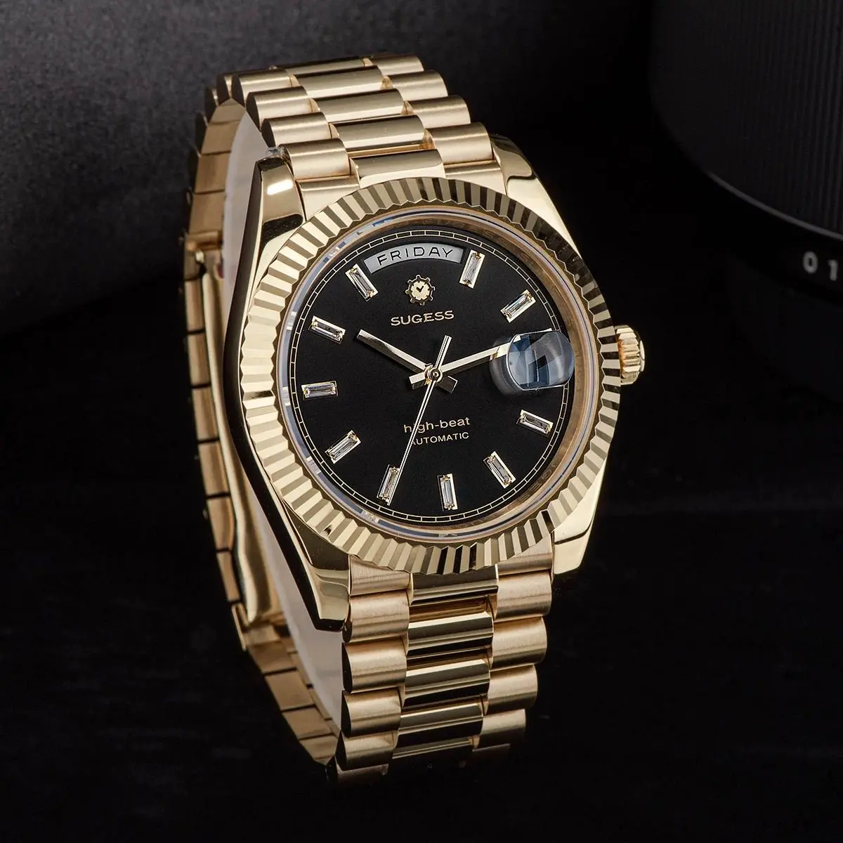 Stylish unisex Swiss movement waterproof mechanical watch