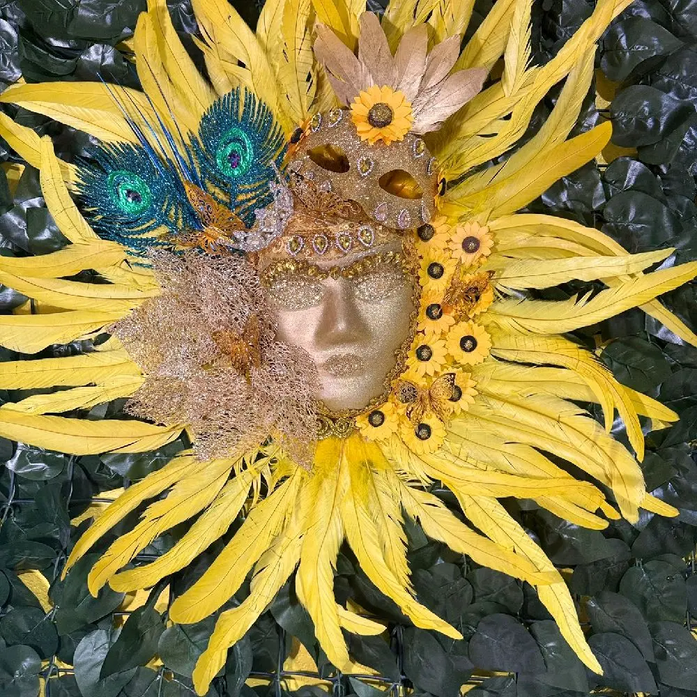 Religion Articles for All Types of Orichas with Sunflower Design and Peacock Feathers