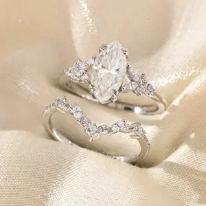 Marquise Cut 2.0CT D VVS1 Color Lab-Created Moissanite Ring S925 Sterling Silver 18K Gold Plated Jewelry for Women Engagement Wedding Lady's Gift Luxury, Light Luxury Fashion High-end Niche Birthday Gift, Exclusively Designed for Ladies