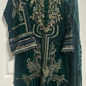 Maria b Velvet Heavy Collection XL - Green Embroidered Dress with Gold Accents and Tassels