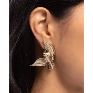Paparazzi Bird of PLAY - Gold Post Earring   P5PO-GDXX-325XX
