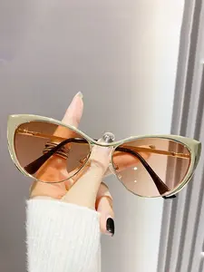 Retro Triangle Cat Eye Sunglasses, Outdoor Versatile UV Protection Eyewear, Stylish Unisex Shades for All Seasons