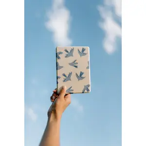 Birdie Blue - Kindle Case